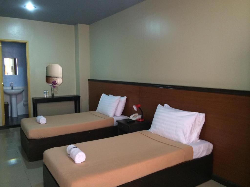 Ati-Atihan Festival Hotel Kalibo Exteriör bild