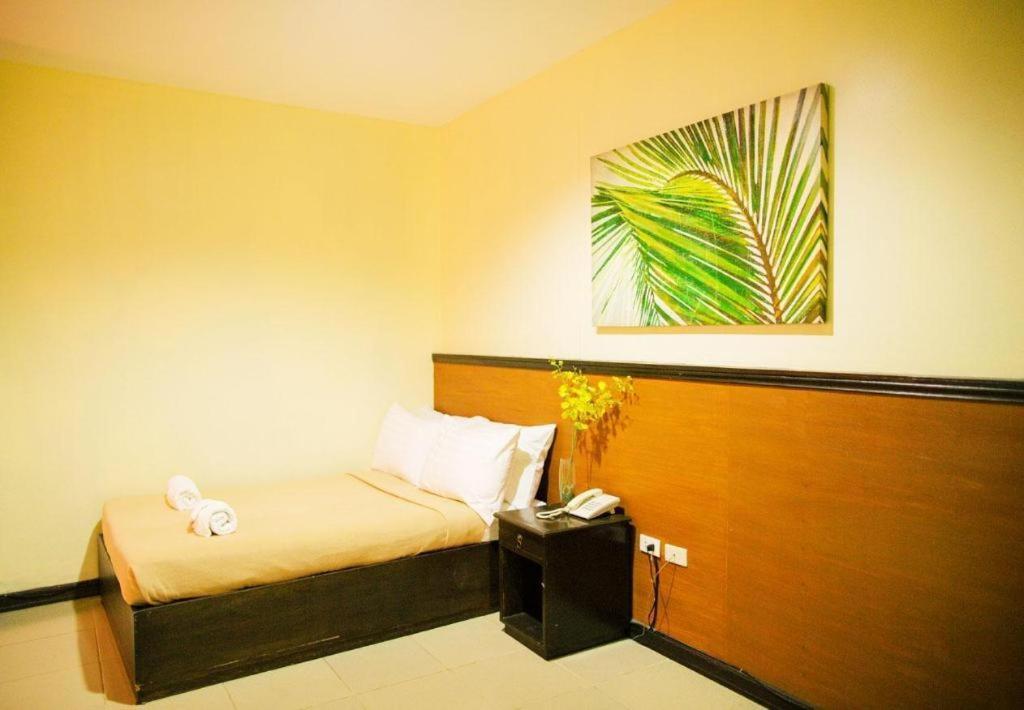 Ati-Atihan Festival Hotel Kalibo Exteriör bild