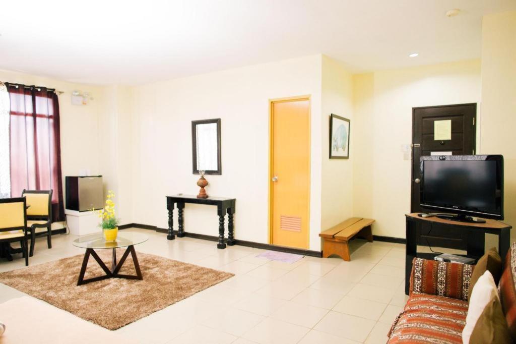 Ati-Atihan Festival Hotel Kalibo Exteriör bild