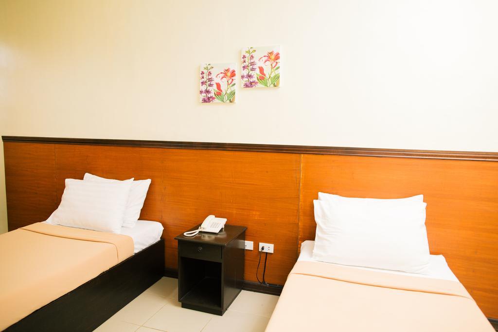 Ati-Atihan Festival Hotel Kalibo Exteriör bild